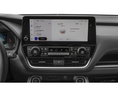 2025 TOYOTA TRUCK GRAND HIGHLANDE XLE