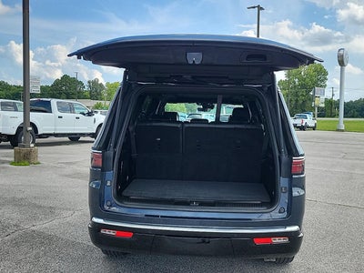 2023 Jeep Wagoneer Series II