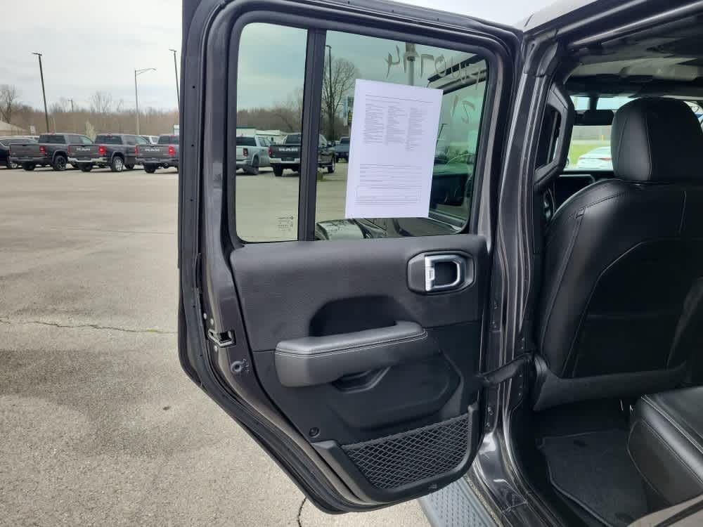 2021 Jeep Gladiator Overland