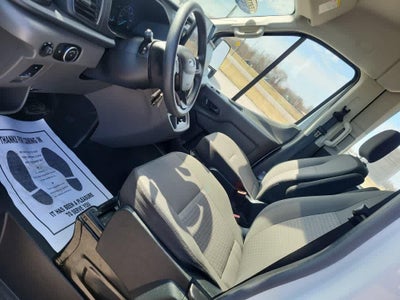 2023 Ford Transit Passenger Wagon XLT