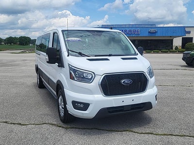 2023 Ford Transit Passenger Wagon XLT
