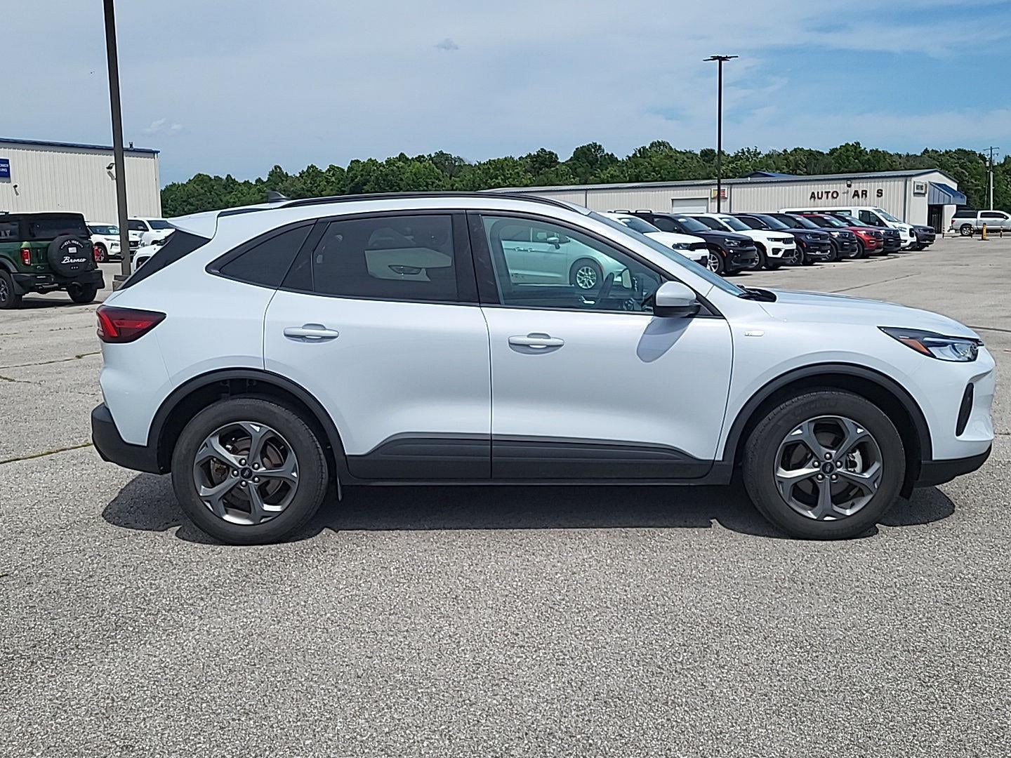 2025 Ford Escape ST-Line Select