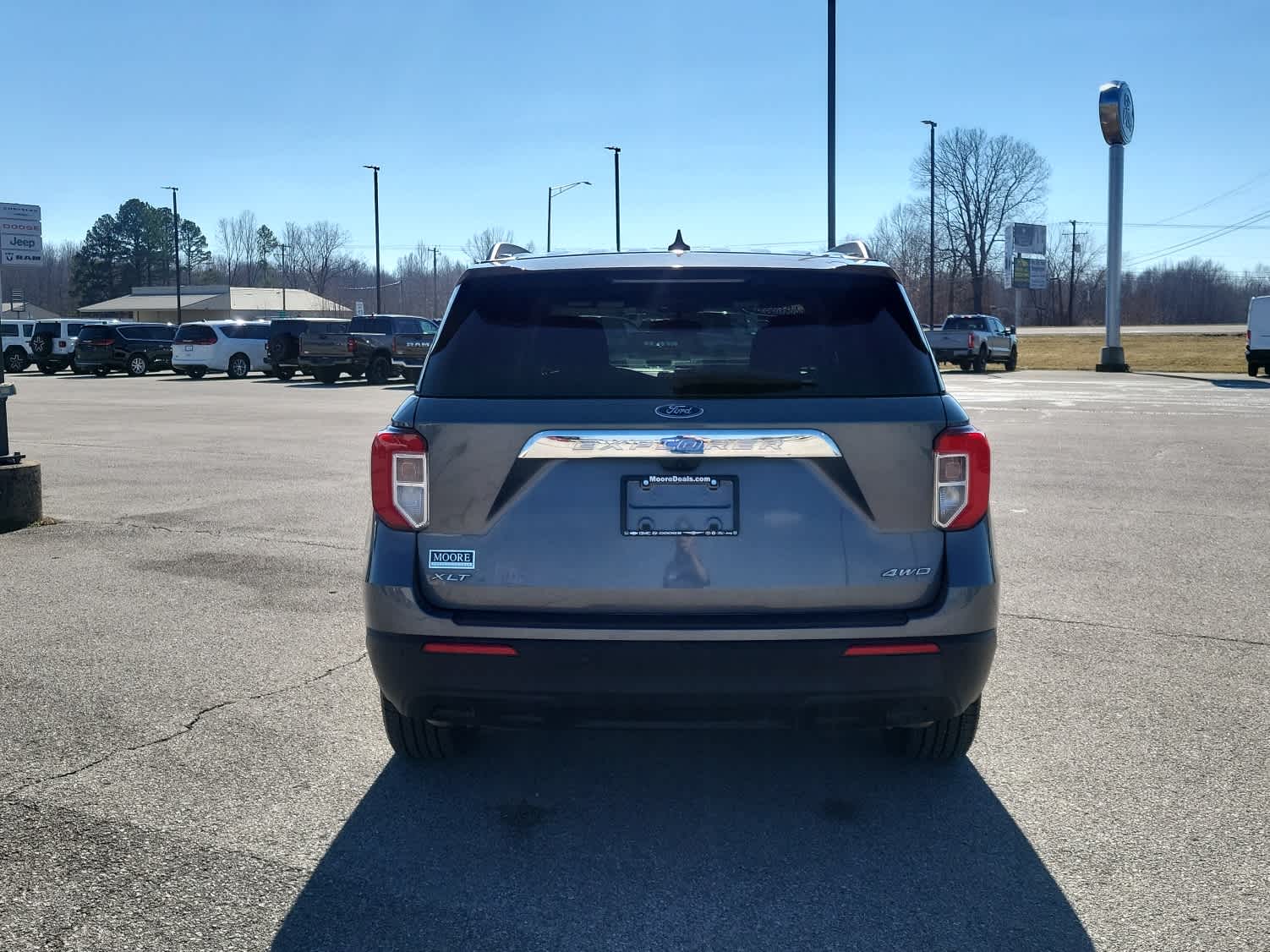 2024 Ford Explorer XLT