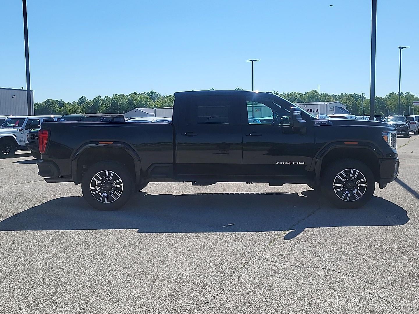 2023 GMC Sierra 2500HD AT4