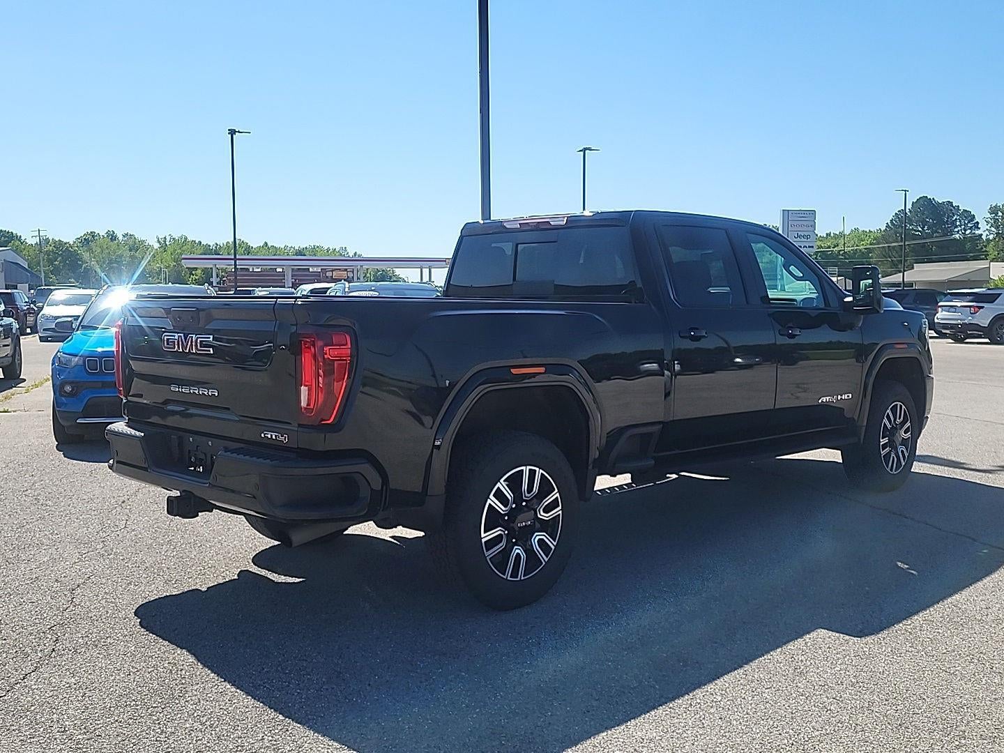 2023 GMC Sierra 2500HD AT4