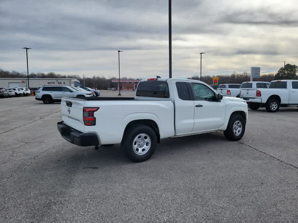 2024 Nissan Frontier S
