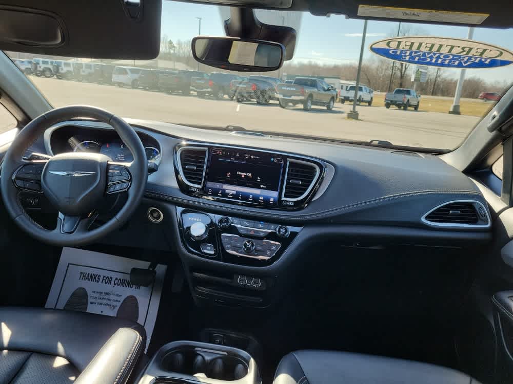 2024 Chrysler Pacifica Hybrid Hybrid S Appearance Pkg