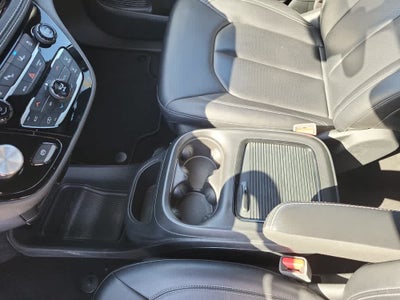 2024 Chrysler Pacifica Hybrid Hybrid S Appearance Pkg