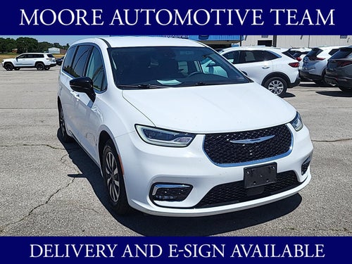 2024 Chrysler Pacifica Hybrid Select