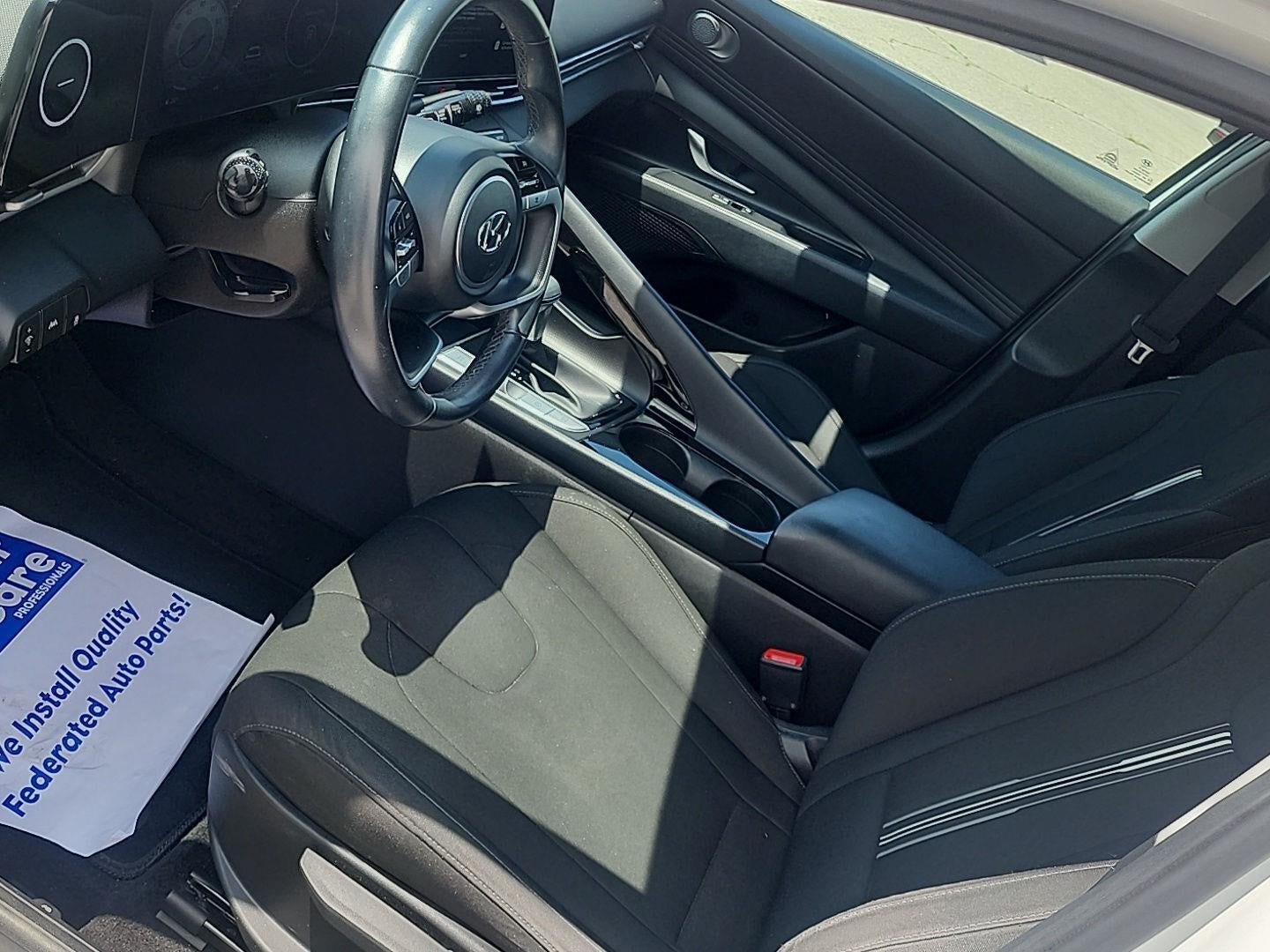 2023 Hyundai ELANTRA SEL