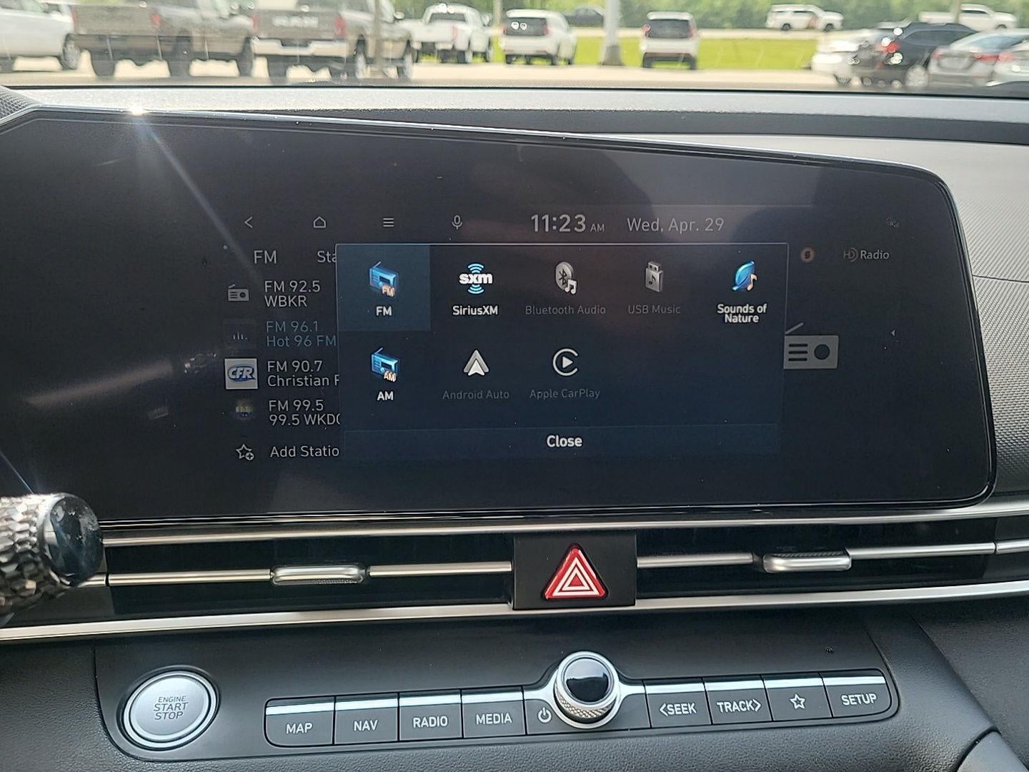2023 Hyundai ELANTRA SEL
