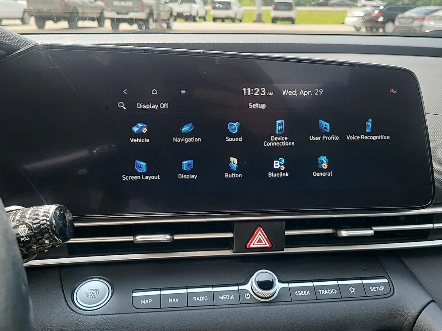 2023 Hyundai ELANTRA SEL
