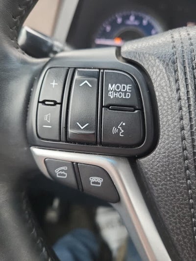 2016 Toyota Sienna Limited Premium 7-Passenger