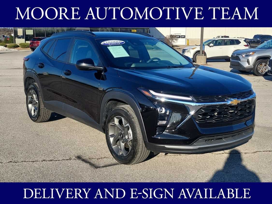 2024 Chevrolet Trax LT