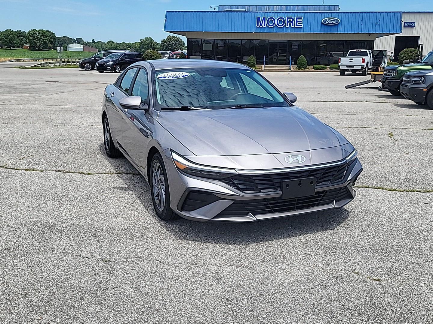2024 Hyundai ELANTRA SEL