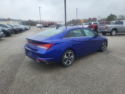 2022 Hyundai ELANTRA SEL