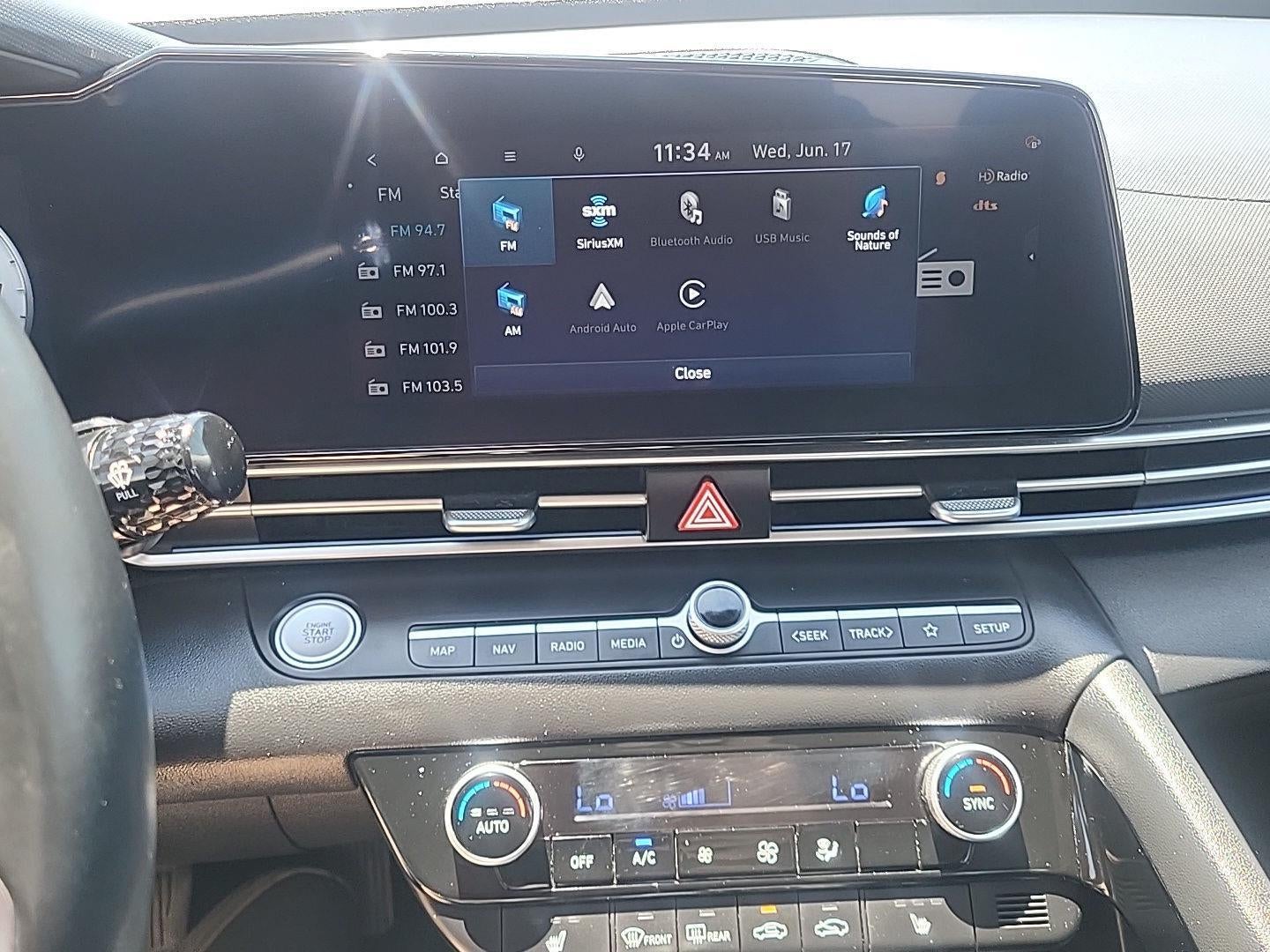 2024 Hyundai ELANTRA Limited