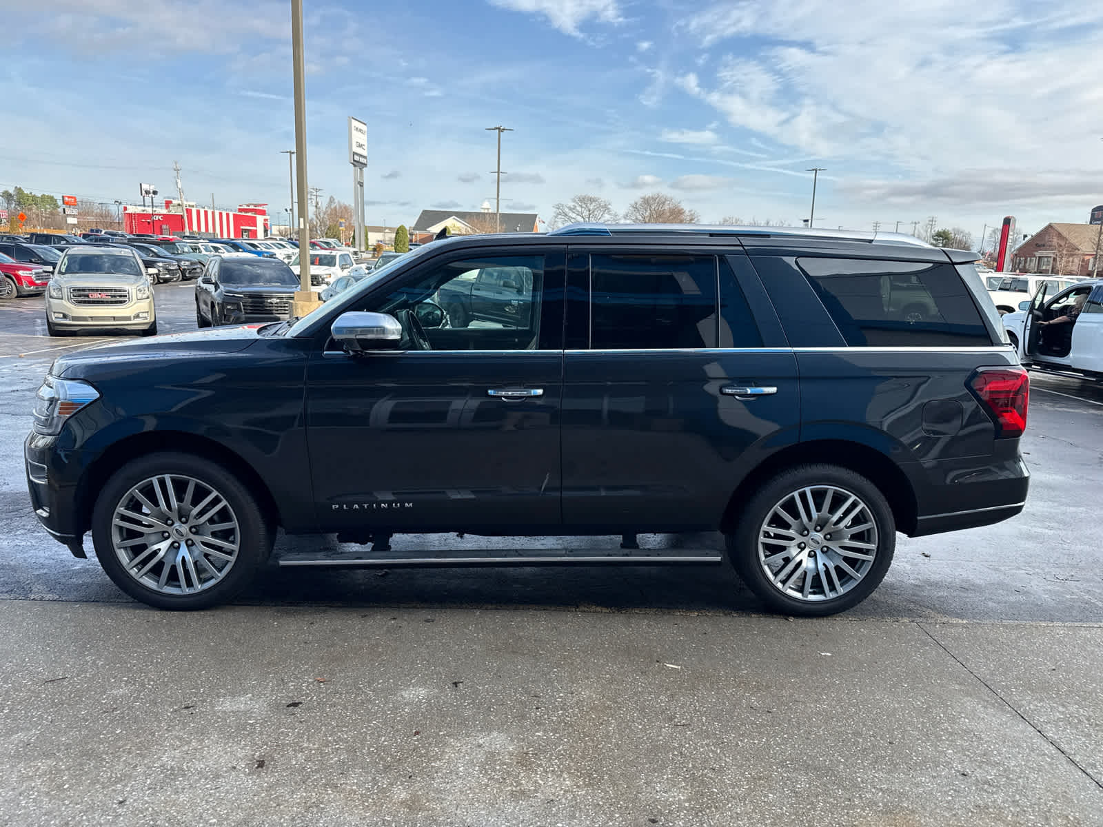 2023 Ford Expedition Platinum