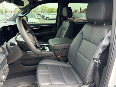 2025 Chevrolet Suburban RST