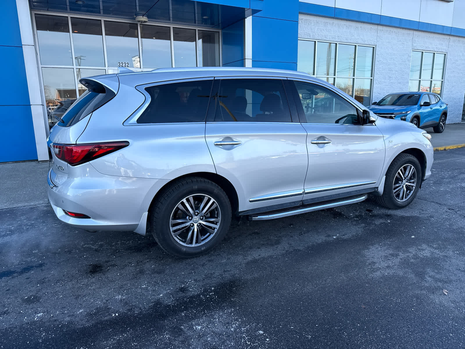 2018 INFINITI QX60 Base