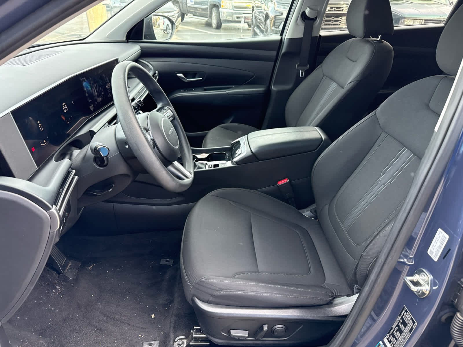 2025 Hyundai TUCSON SEL