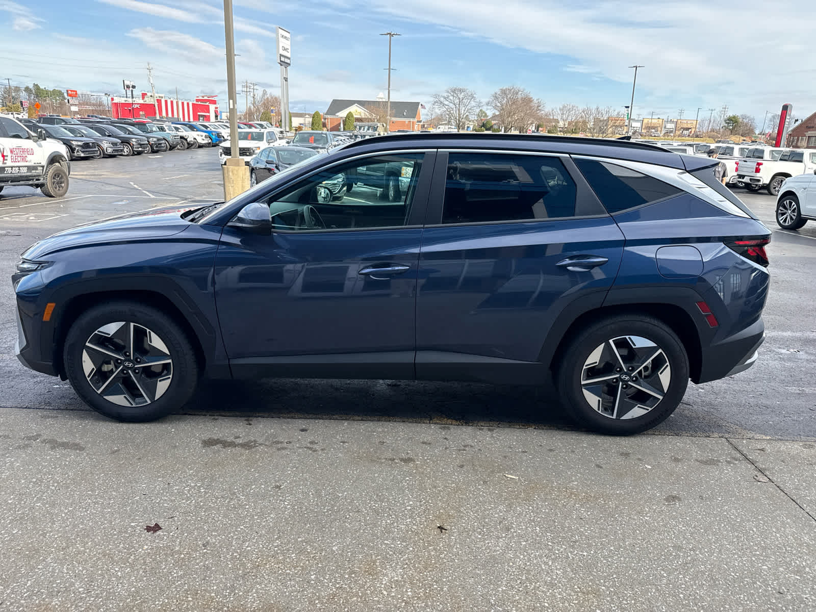 2025 Hyundai TUCSON SEL