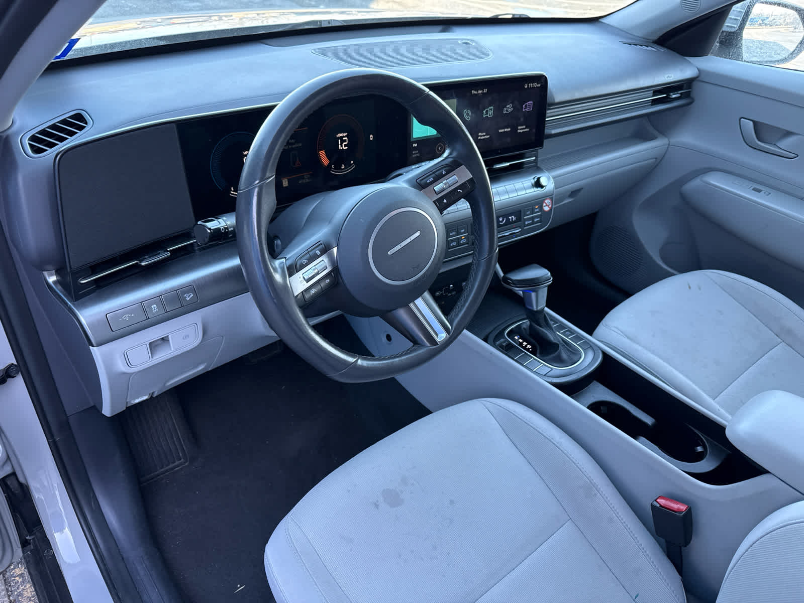 2024 Hyundai KONA SEL