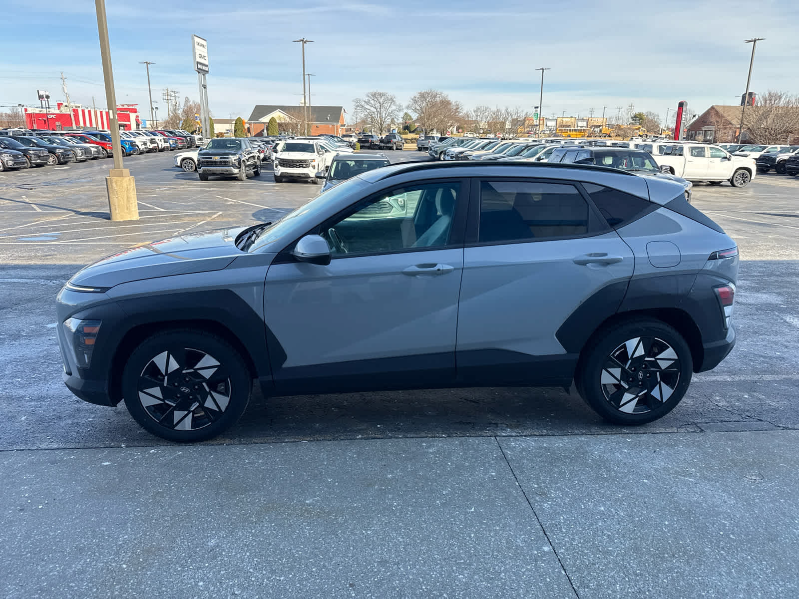 2024 Hyundai KONA SEL
