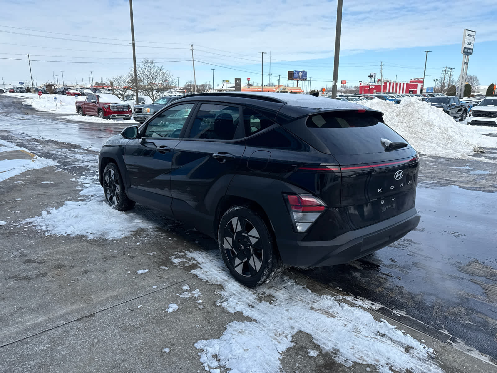 2024 Hyundai KONA SEL