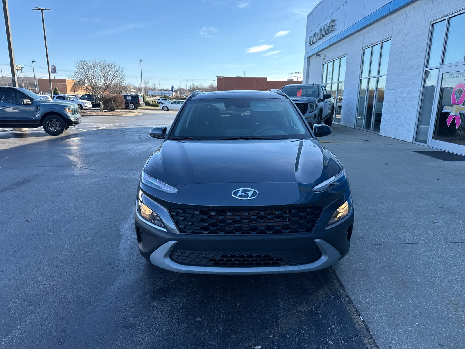 2023 Hyundai KONA SEL