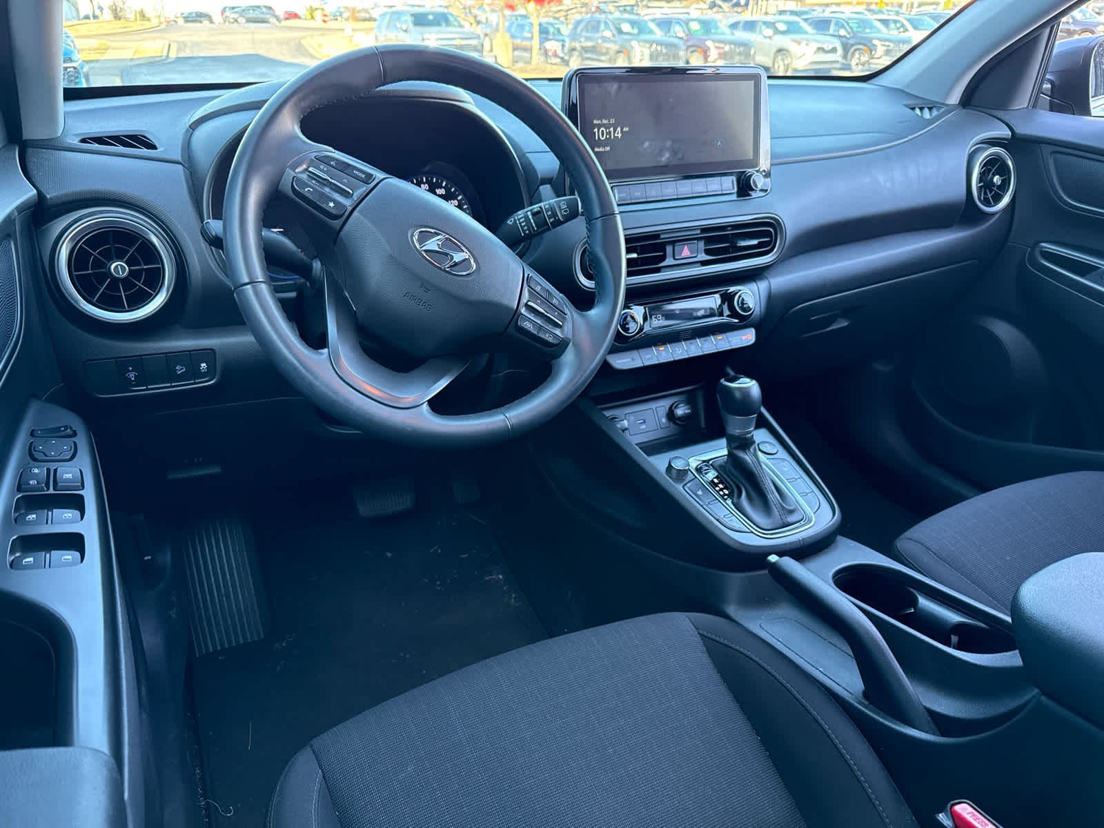 2023 Hyundai KONA SEL