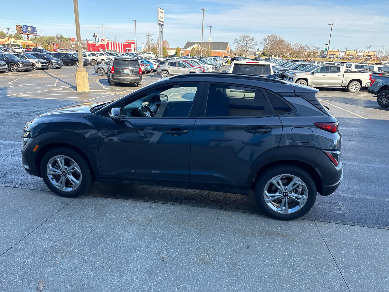 2023 Hyundai KONA SEL