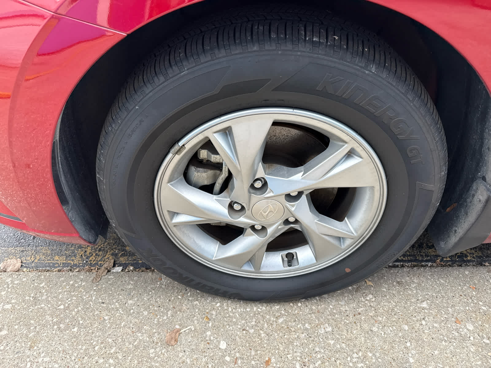 2023 Hyundai ELANTRA SE