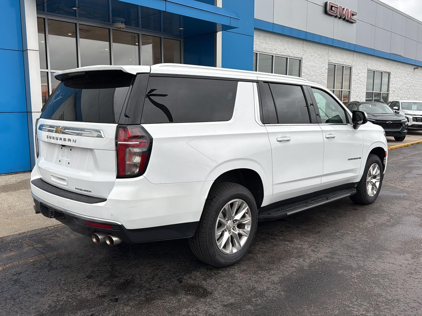 2023 Chevrolet Suburban Premier