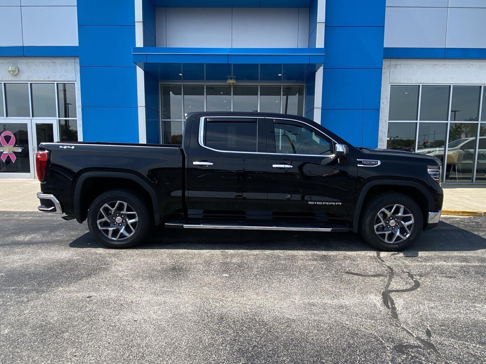 2024 GMC Sierra 1500 SLT