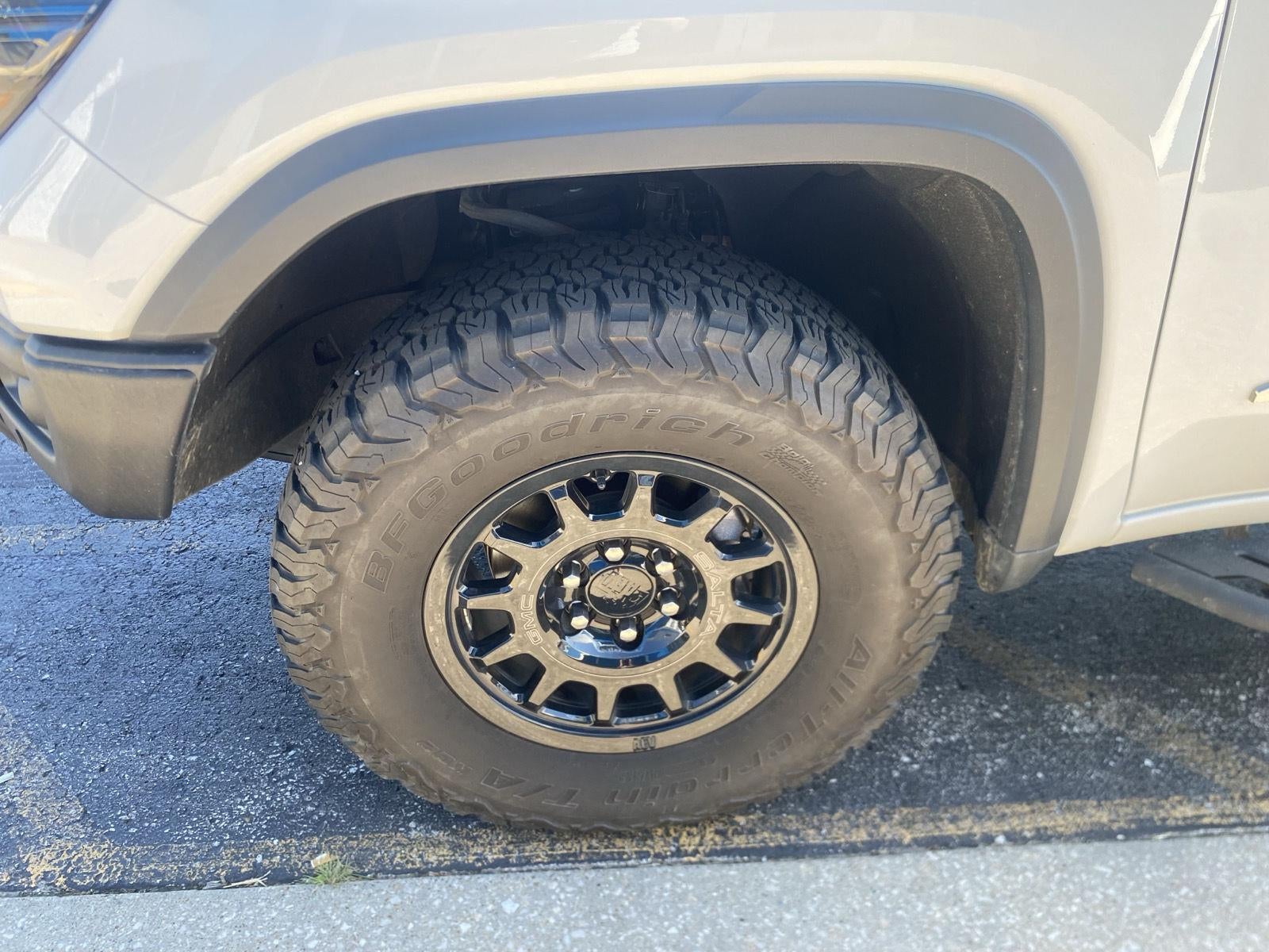 2023 GMC Sierra 1500 AT4X