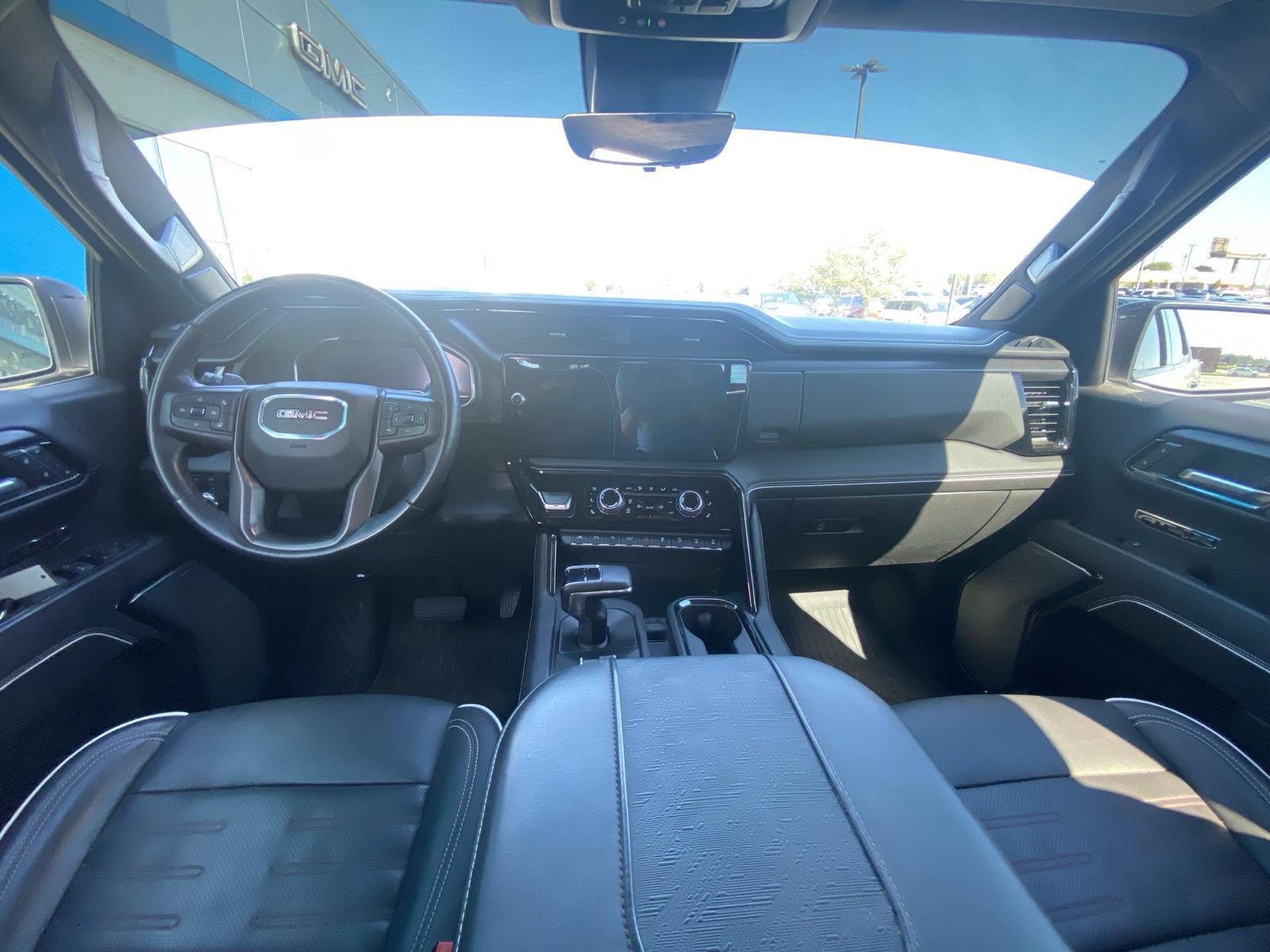 2023 GMC Sierra 1500 AT4X