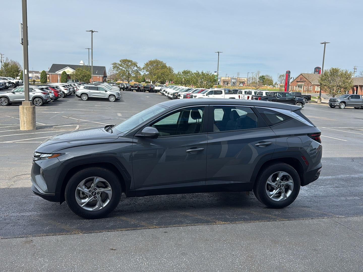 2024 Hyundai TUCSON SE