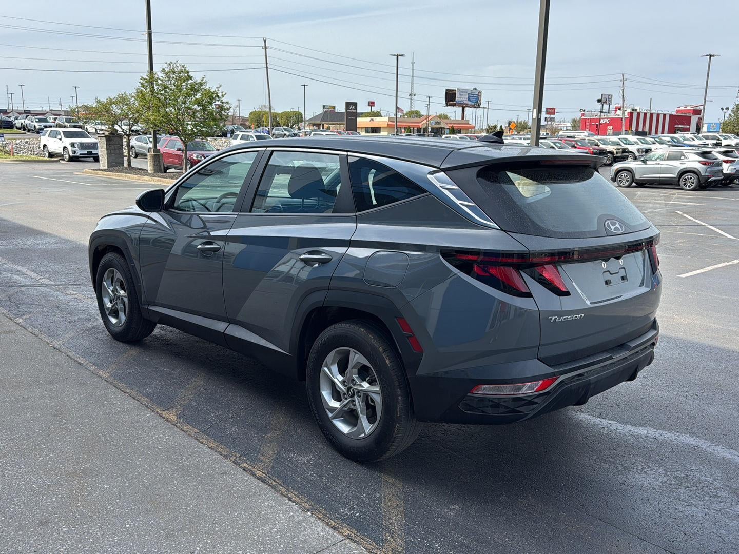 2024 Hyundai TUCSON SE