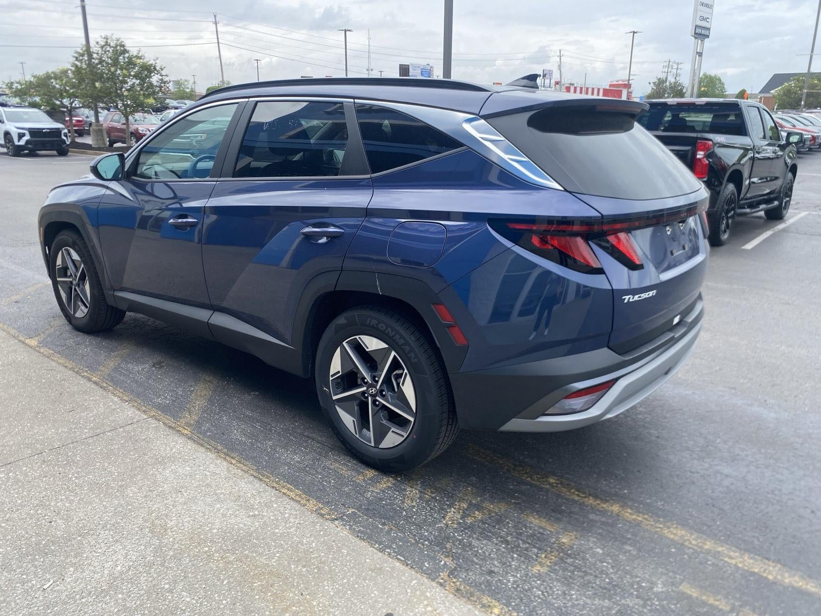 2025 Hyundai TUCSON SEL