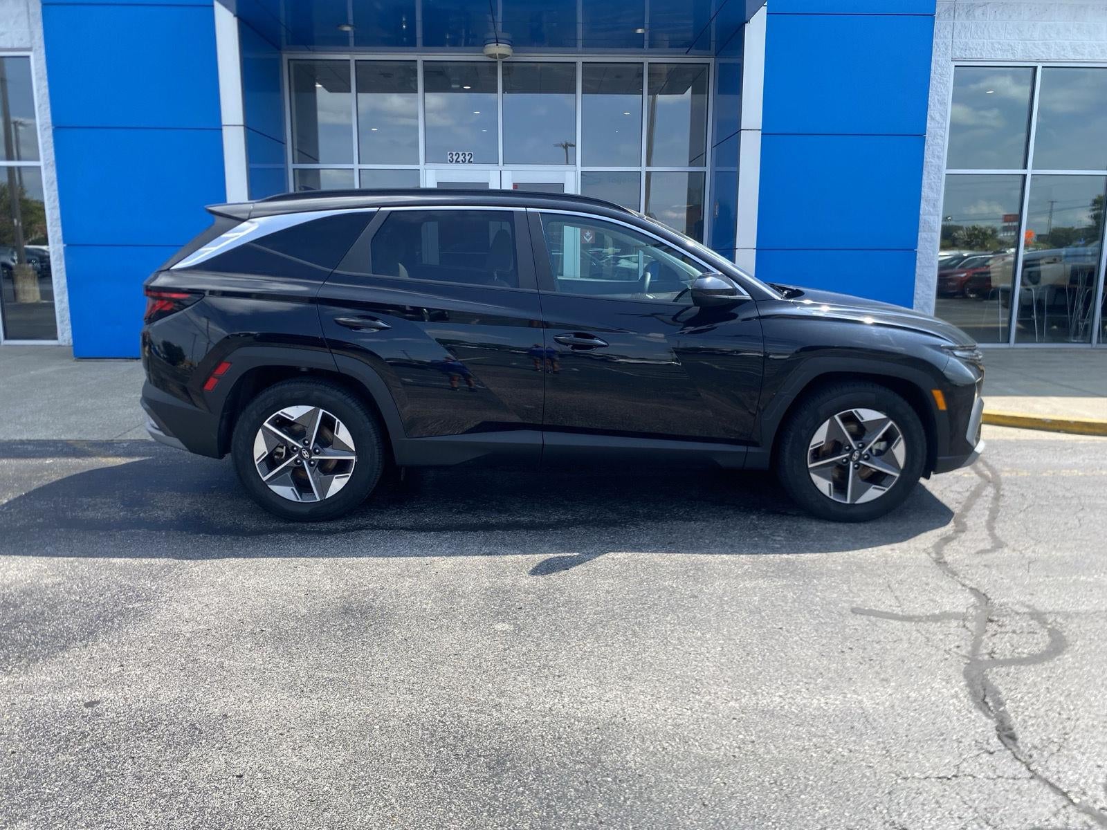 2025 Hyundai TUCSON SEL