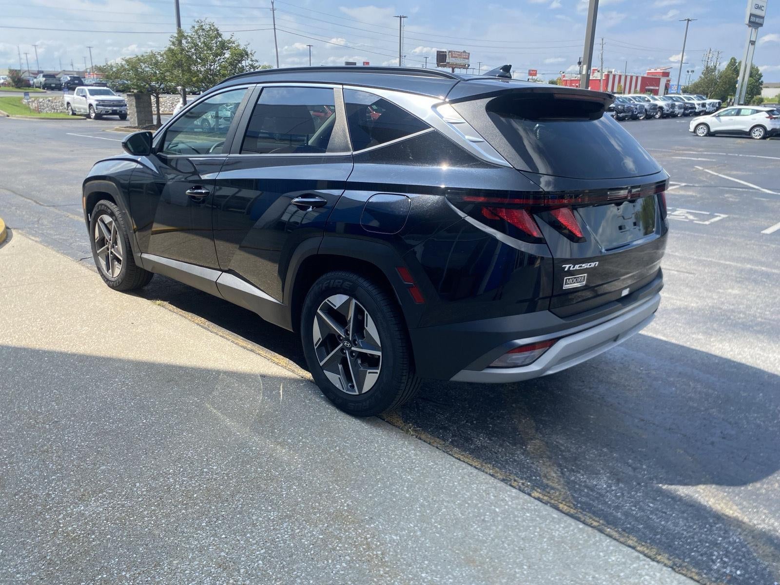 2025 Hyundai TUCSON SEL
