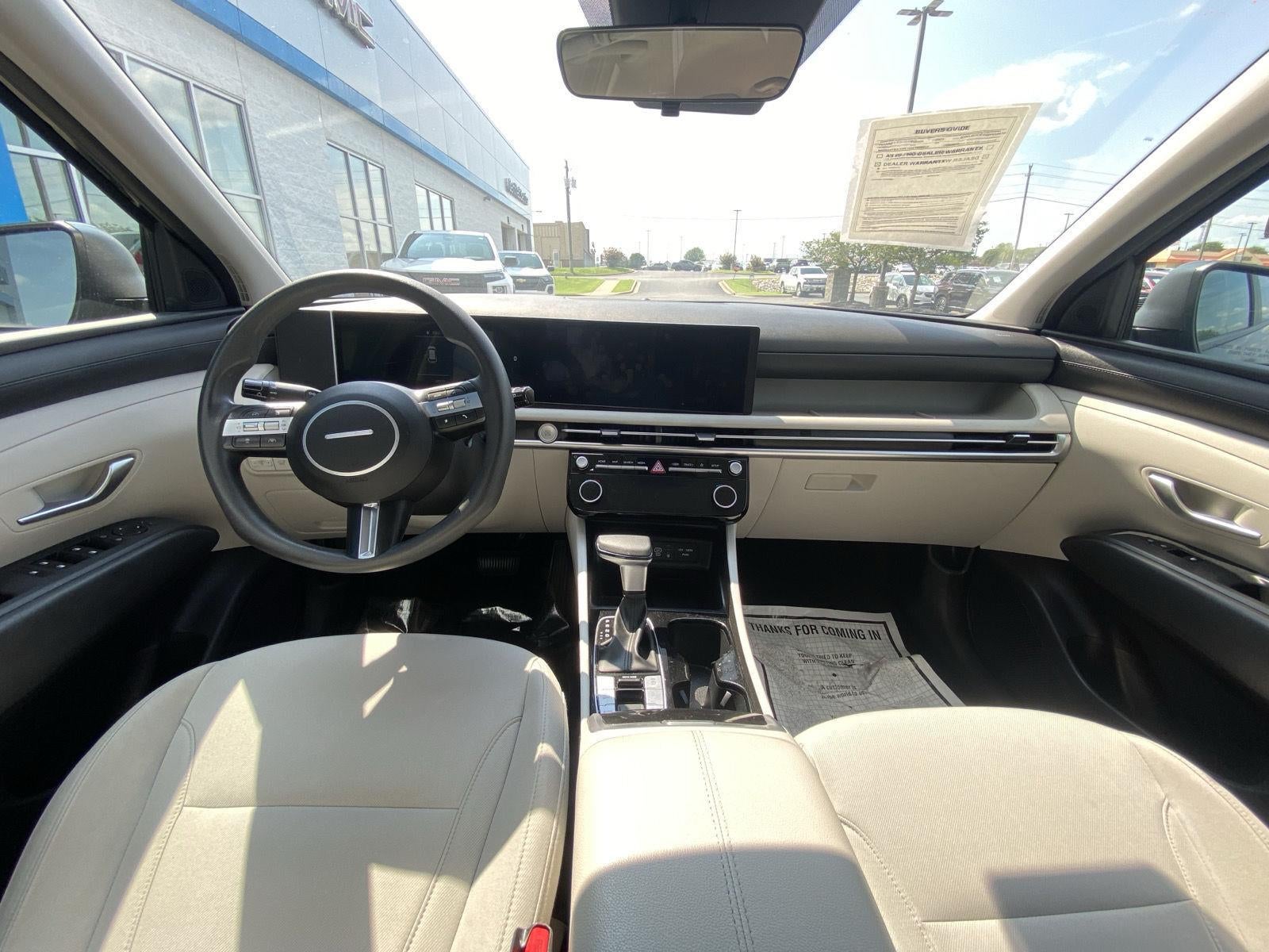 2025 Hyundai TUCSON SEL