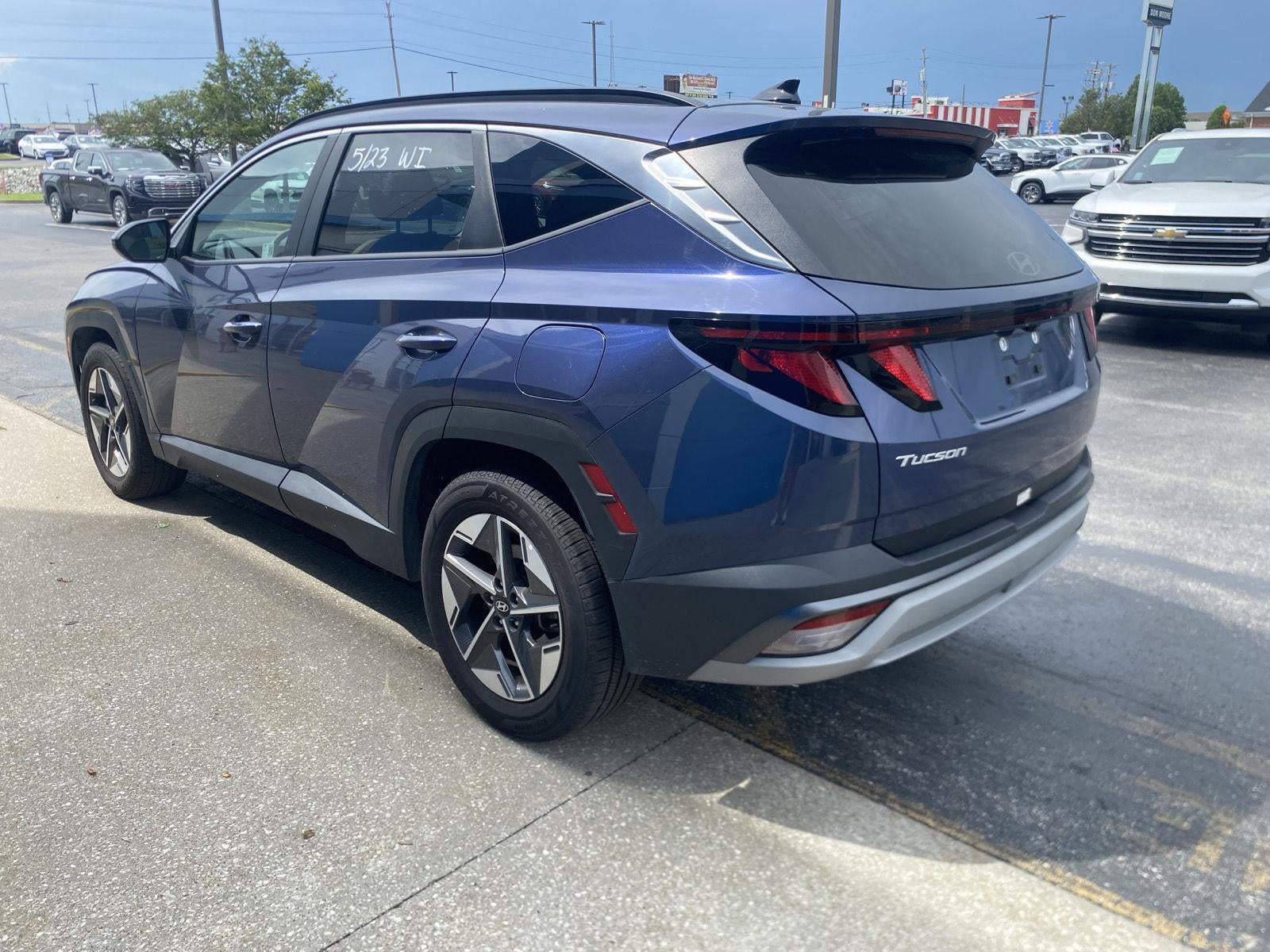 2025 Hyundai TUCSON SEL