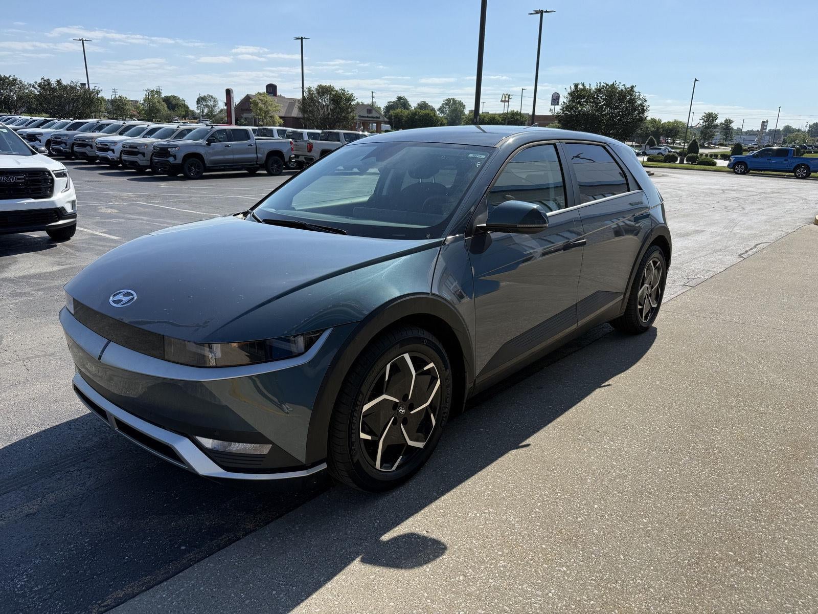 2024 Hyundai IONIQ 5 SEL