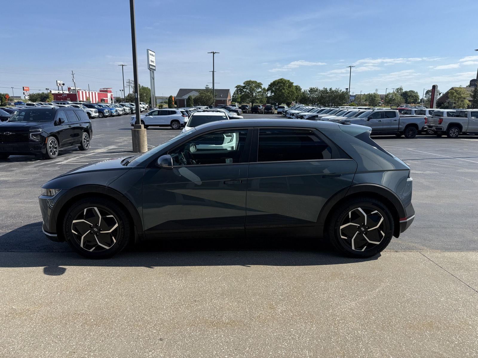 2024 Hyundai IONIQ 5 SEL