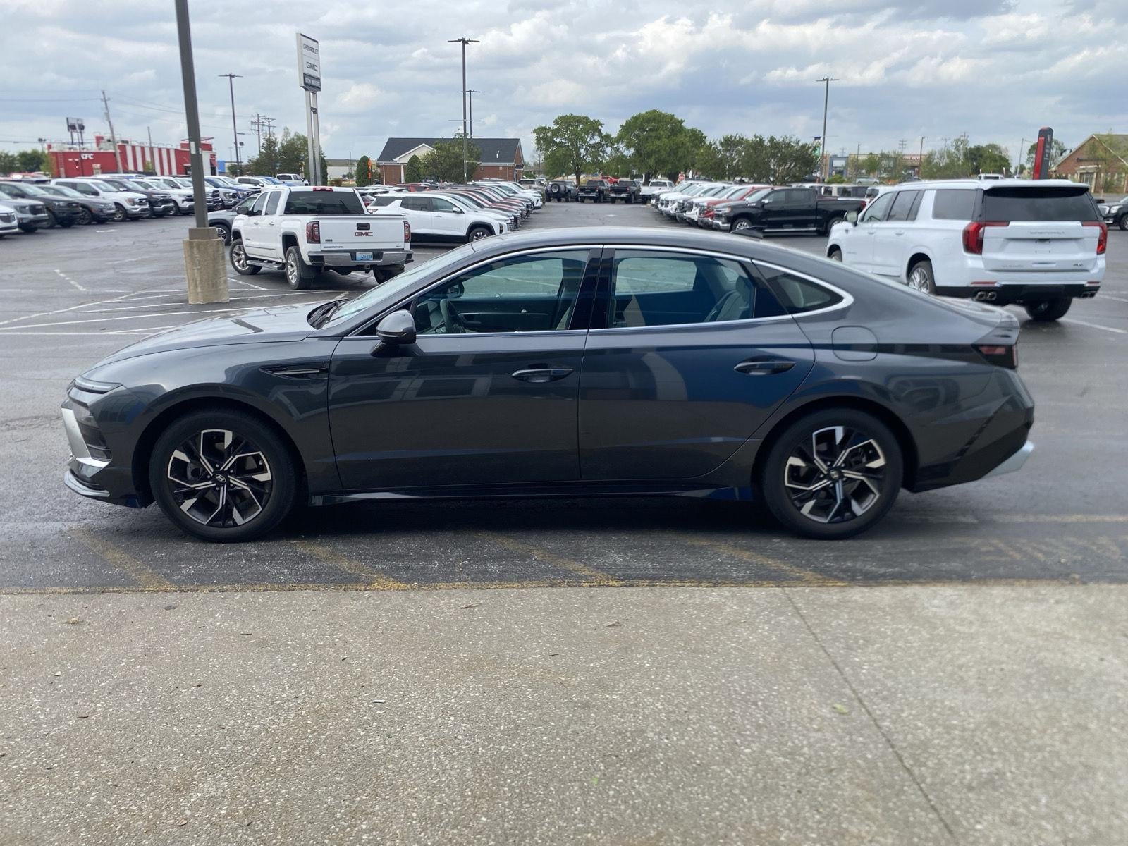 2024 Hyundai Sonata SEL - Photo 18
