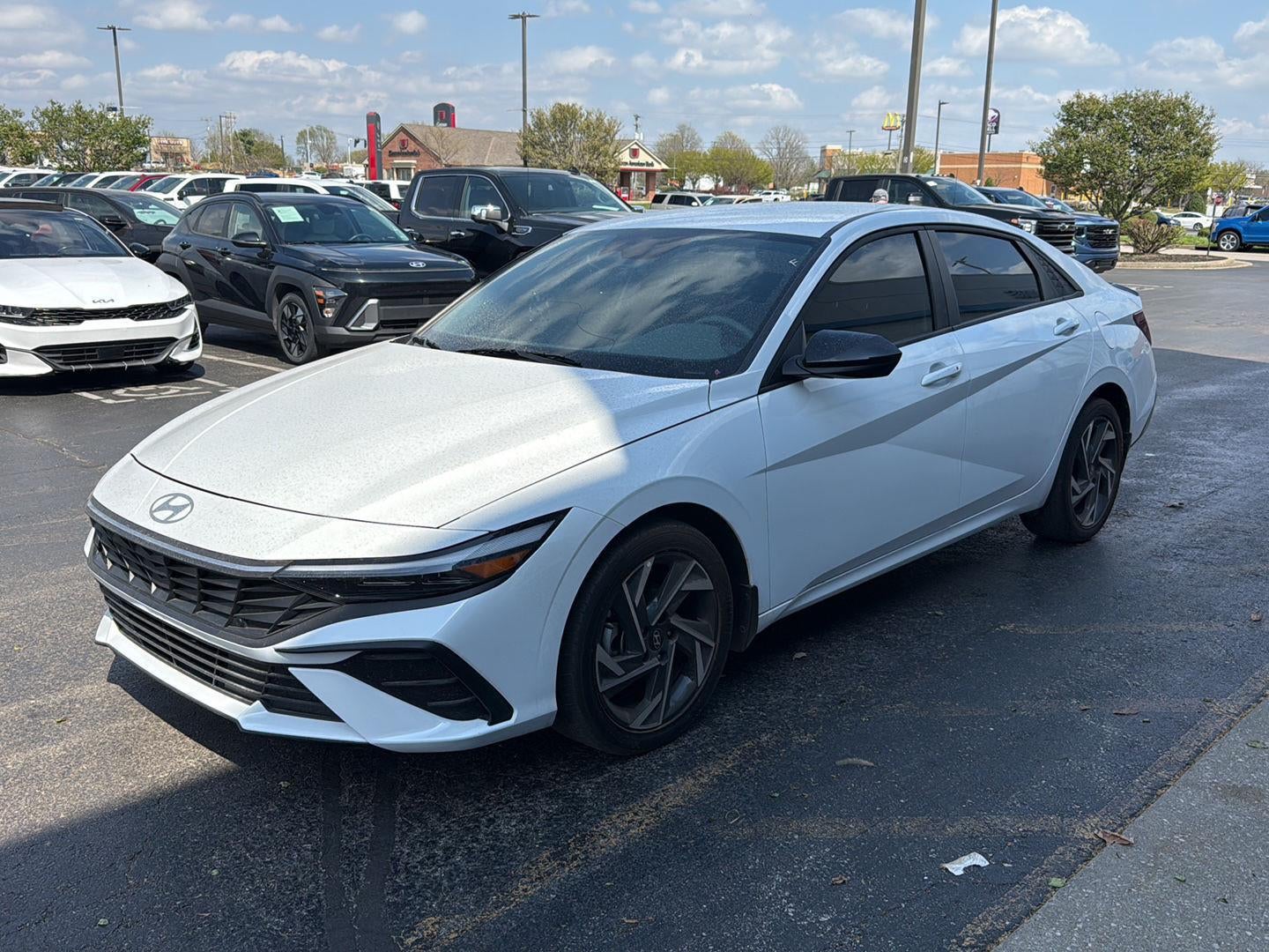 2025 Hyundai ELANTRA SEL Sport