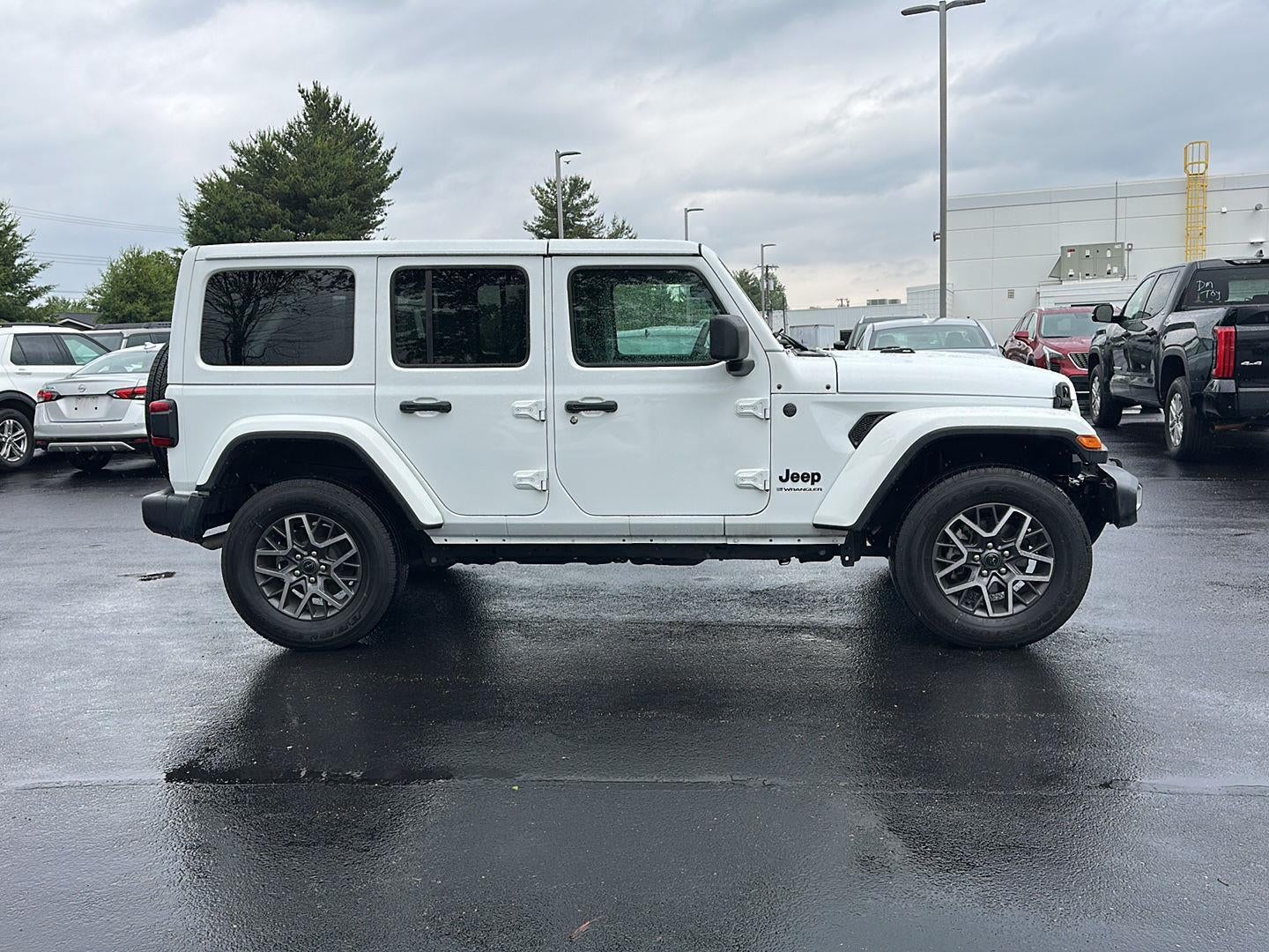 2025 Jeep Wrangler Sahara