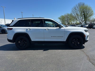 2023 Jeep Grand Cherokee Altitude